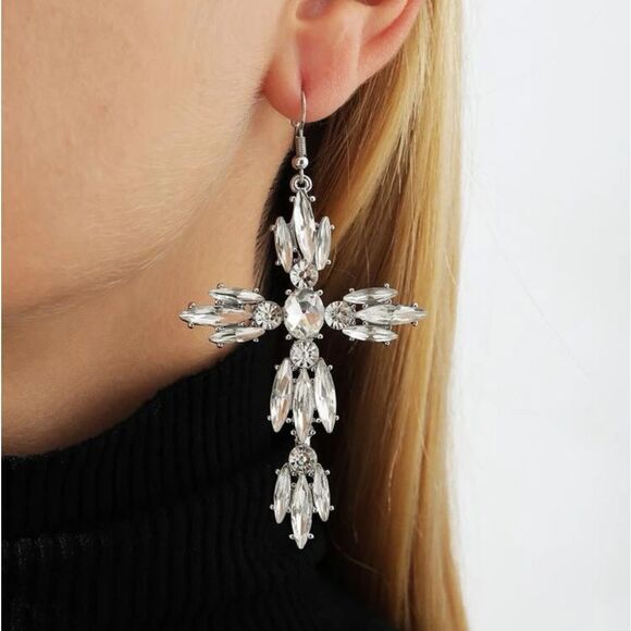 Vintage Art Deco Style Vamp Royal Tudor Rhinestone Cross Drop Statement - Picture 2 of 6